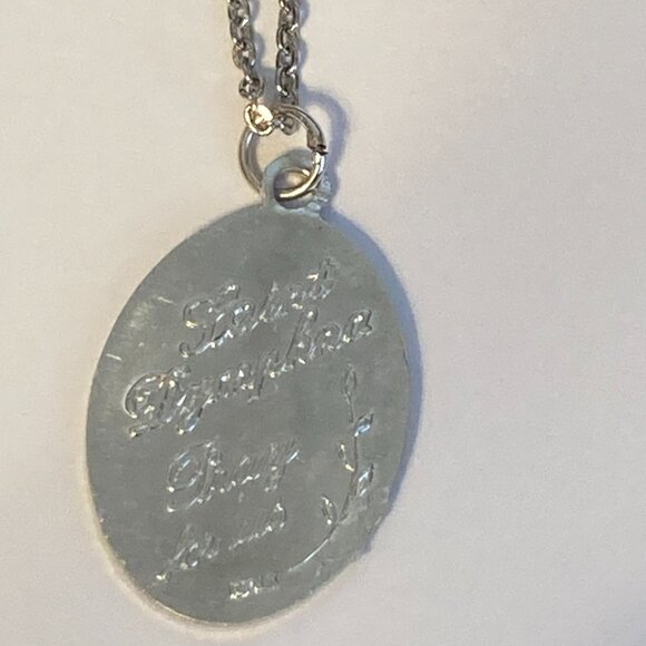 Vintage St Dymphna Necklace Irish Catholic Patron Saint Mental Health Medal 18" - Picture 4 of 12